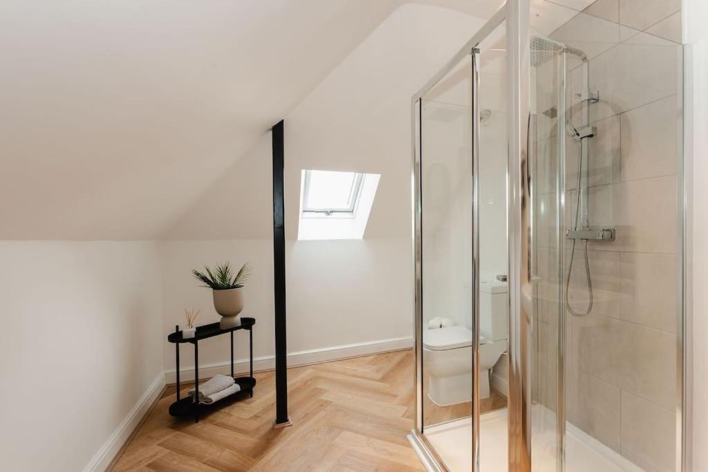 Boutique Apartment - Mazerystays Exley Exteriér fotografie